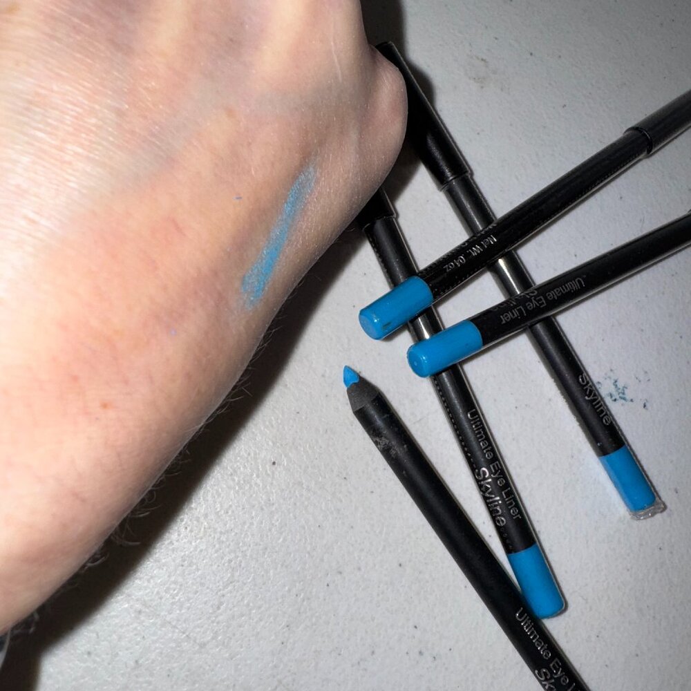 OSP Cosmetics Ultimate Eye Liner Pencil in Skyline